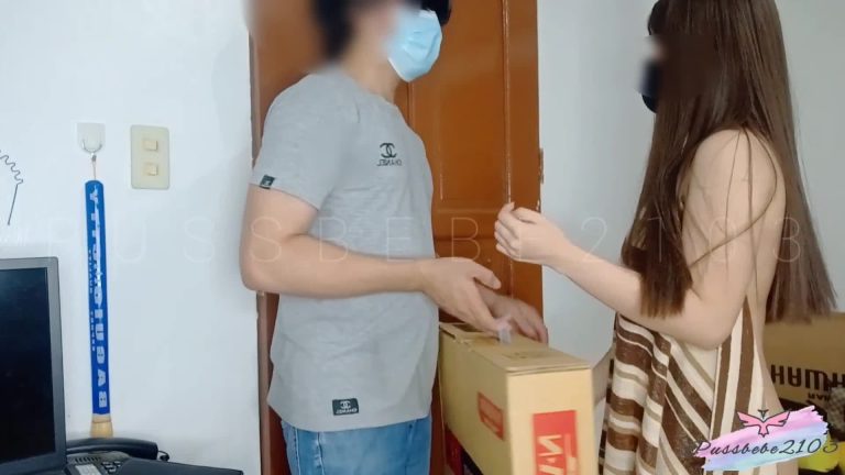 Viral Pinay Fucked By Delivery Boy As Payment For Her Item Pinay niyaya mag sex ang delivery boy