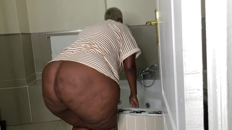 [Onlyfans com] Zama The Butt Soopahuge African Booty