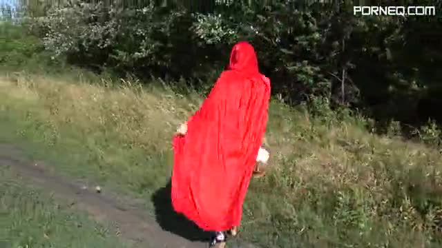 CarryLight Sexual adventures of teen red riding hood