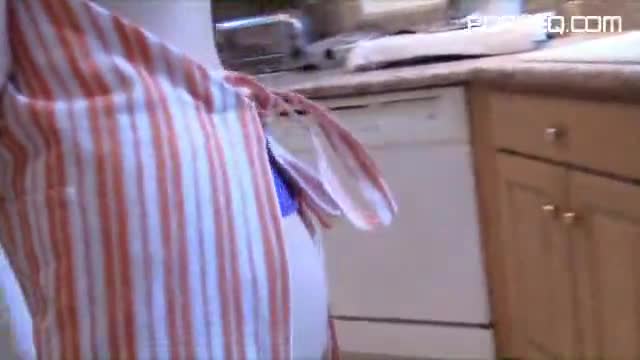 Two Young Girls Gets Threesome Sex In The Kitchen