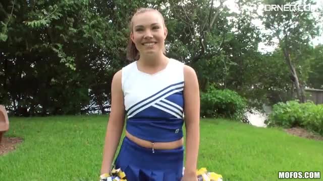 Cheerleader Sucks Me Off In The Backyard
