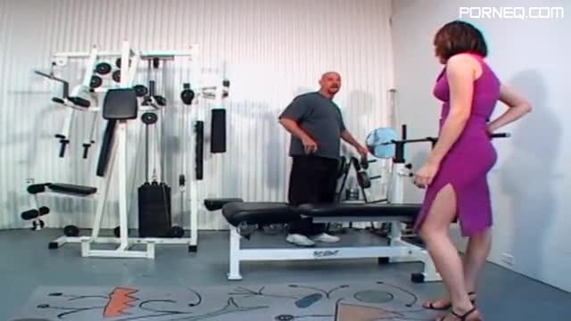 Slut Gets Her Hairy Pussy Licked And Fucked At The Gym —