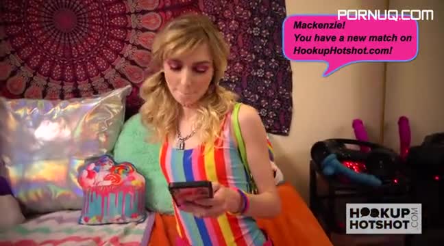 [HookupHotshot] Mackenzie Moss Episode 199 (07 07 2019) rq