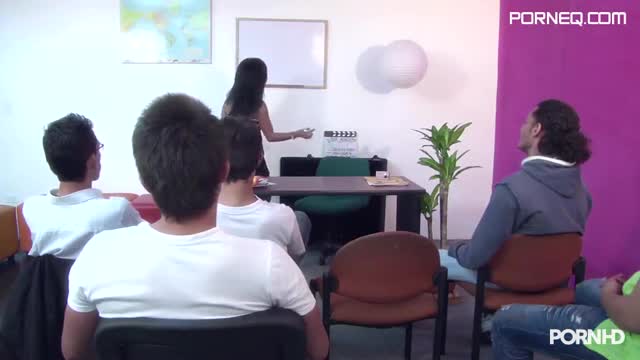 Teacher Laura Sampling Her Class HQ Mp4 XXX Video