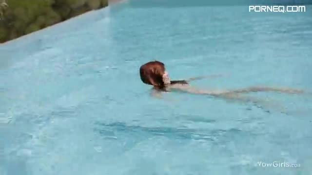 Redhead Czech Teen With Amazing Body Swimming HQ Mp4 XXX Video