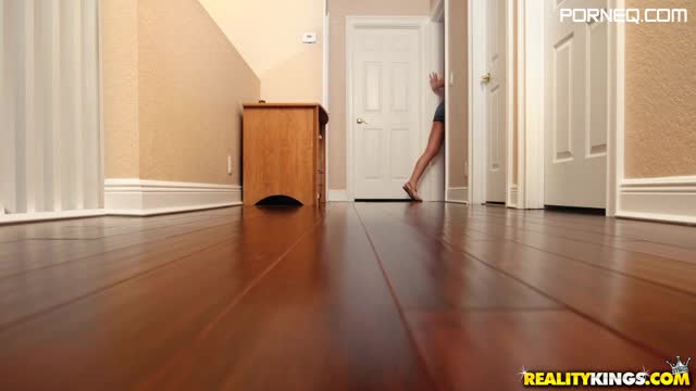 PERFECT CHEATING WHILE HUSBAND IS HOME free HD porn (1)
