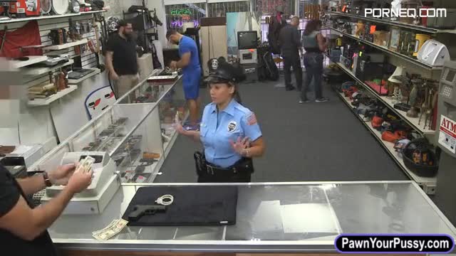 Free Porn Videos Ms security officer fuck at the pawnshop