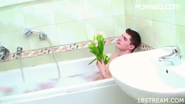 Hot Bath With Kaja and Kristof Including Hardcore Sex
