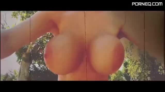 Big Titty luxury Escort Marta LaCroft Masturbates in a Hot Tub