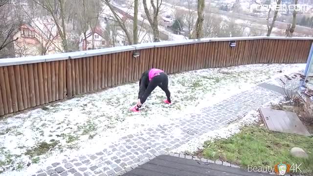 WARMING AFTER OUTDOOR WORKOUT free HD porn (2)