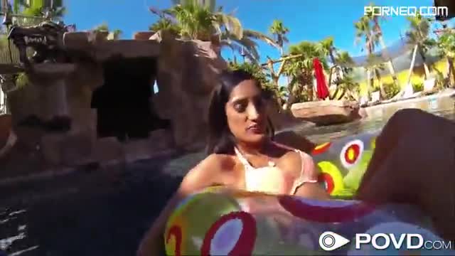 Latin brunette in bikini having sex in pool