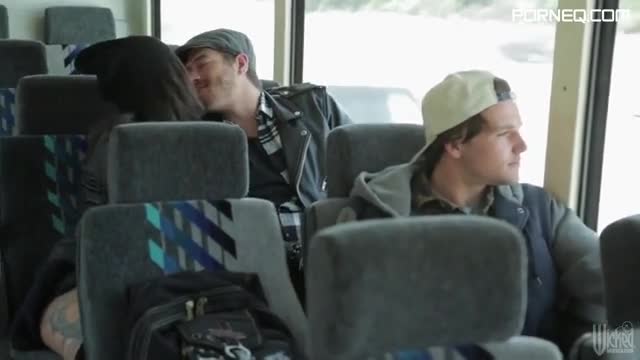 Filthy hot blowjob inside a bus from Bonnie Rotten