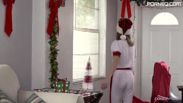 THE FIRST CHRISTMAS WISH free HD porn (1)