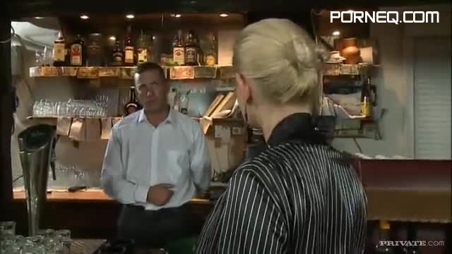 A blonde milf seduces a waiter in the restaurant and corr