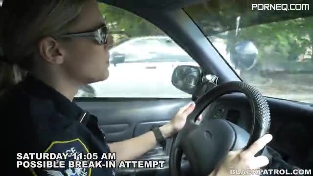 POLICE GIRLS ARE FUCKING BLACK BOY free HD porn (1)