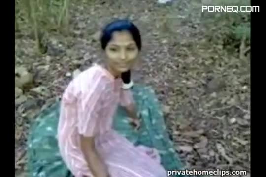 Indian Sexy Slim Beautiful Girlfriend Fucked at Jungle Indian Sexy Slim Beautiful Girlfriend Fucked at Jungle