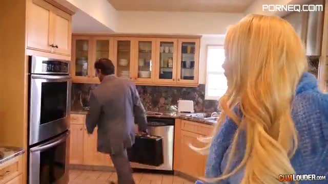 Morning fuck in the kitchen for big tits beauty, Summer Brielle