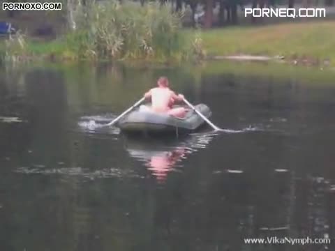 Outdoor blowjob at the pond
