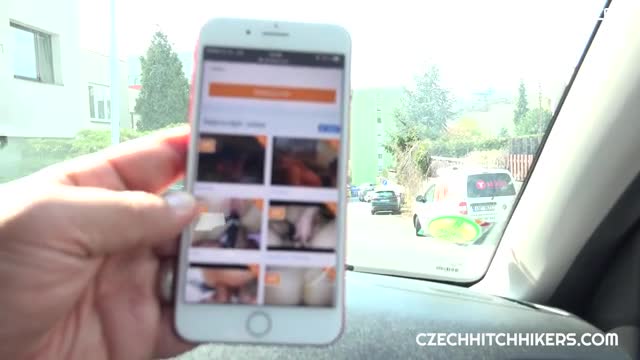 czechhitchhikers 17 11 17 teressa bizarre stopped on the side of the road to fuck cz N1C