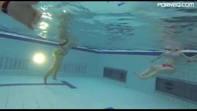 Pool Teens Underwater Handjob And Blowjob Pool Teens – Underwater Handjob And Blowjob