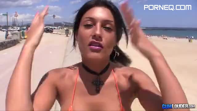 Crazy hot bikini girl goes home with him for a good fucking
